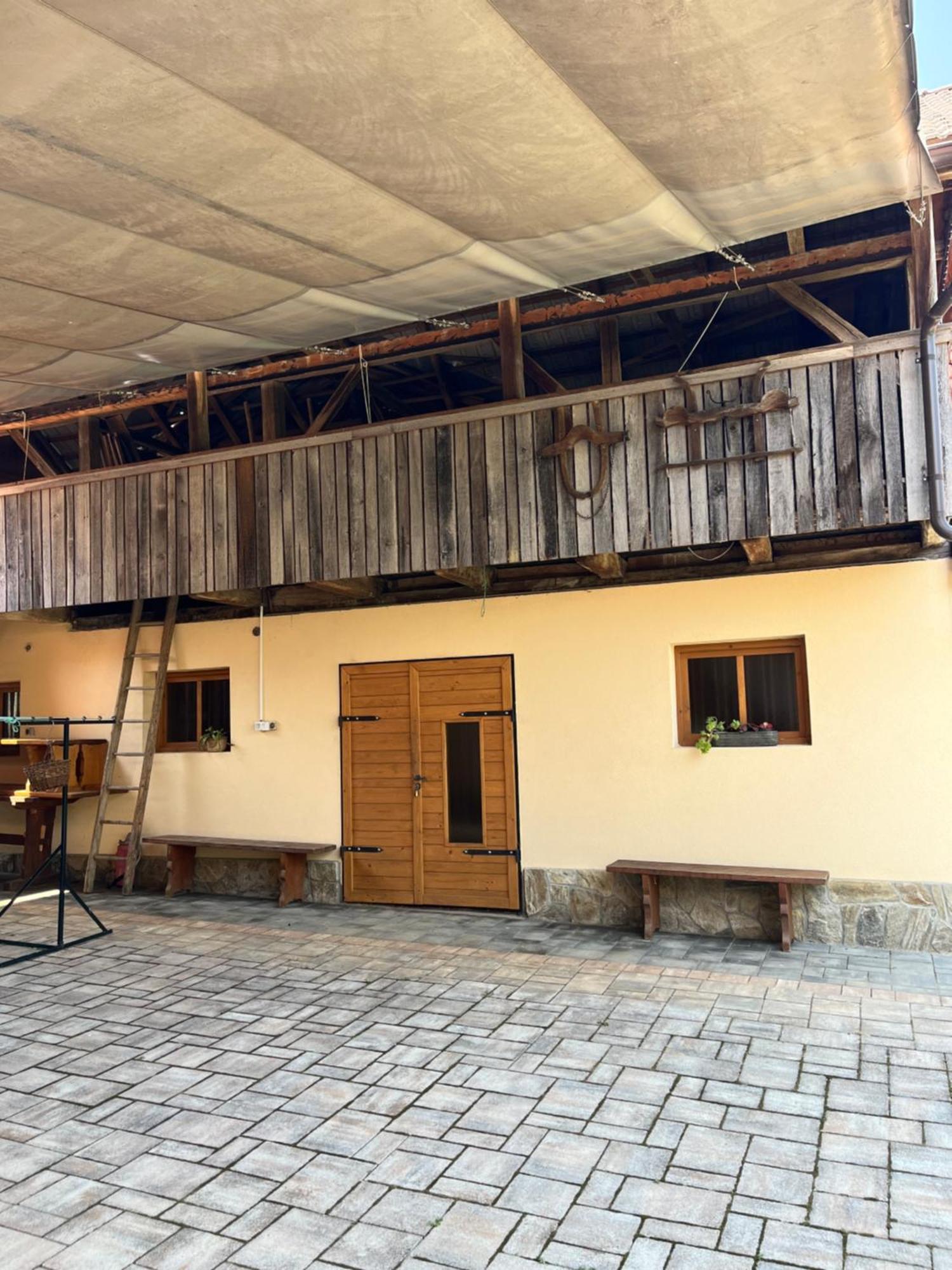 Adlesici Domacija Brdar 빌라 외부 사진